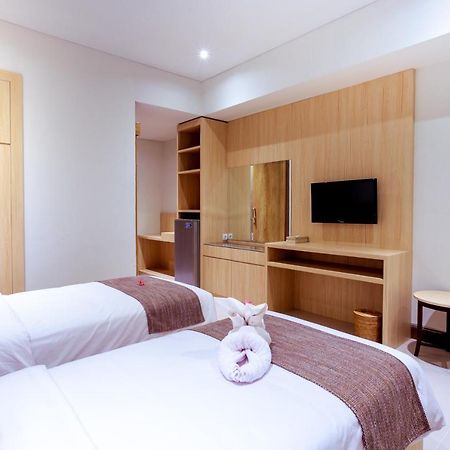 Lega Legi Town House Seminyak By The Lavana Exterior photo